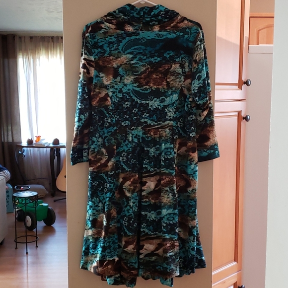 2/$15🦇 Cowl Dress with Pockets - Picture 3 of 4